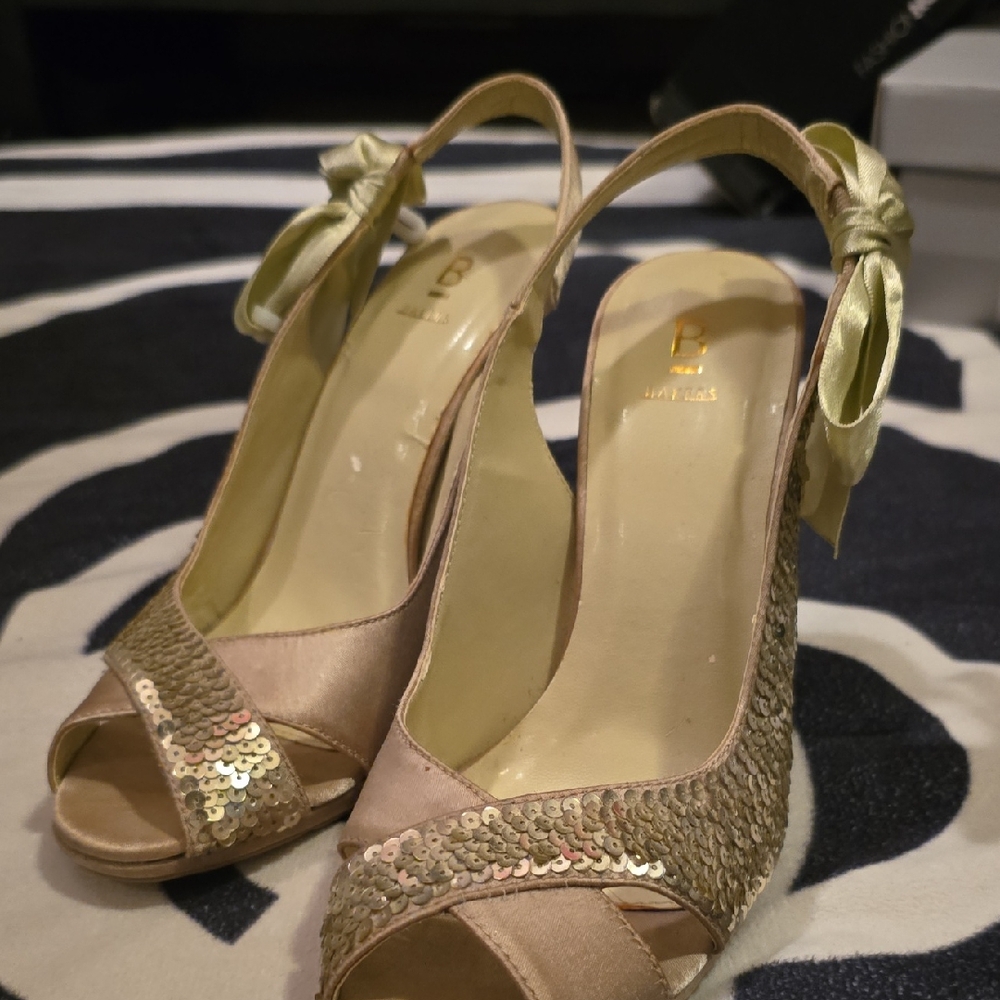 Bakers Gold Sequin Peep-Toe Heels Brand New No Box